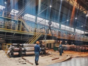 建筑新網 中冶寶鋼基層單位完成冷軋廠c111機組大定修吊運工作